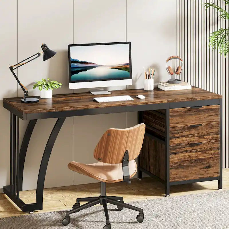 Bureau d'ordinateur industriel en bois avec trois tiroirs et structure en métal