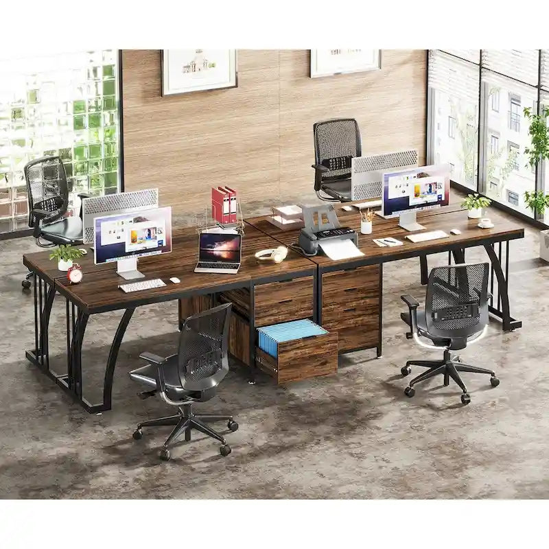 Bureau d'ordinateur industriel en bois avec trois tiroirs et structure en métal
