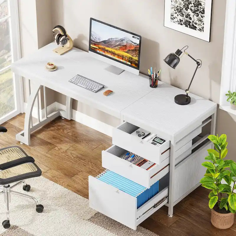Bureau d'ordinateur industriel en bois avec trois tiroirs et structure en métal