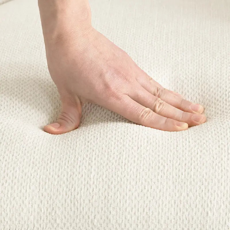 Fauteuil d'appoint moderne pivotant en forme de tonneau avec accoudoirs rembourrés incurvés