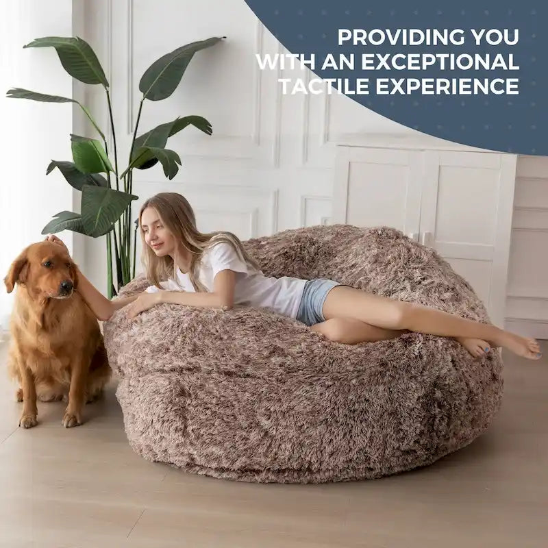 Grand pouf convertible passant de la chaise longue au matelas de sol
